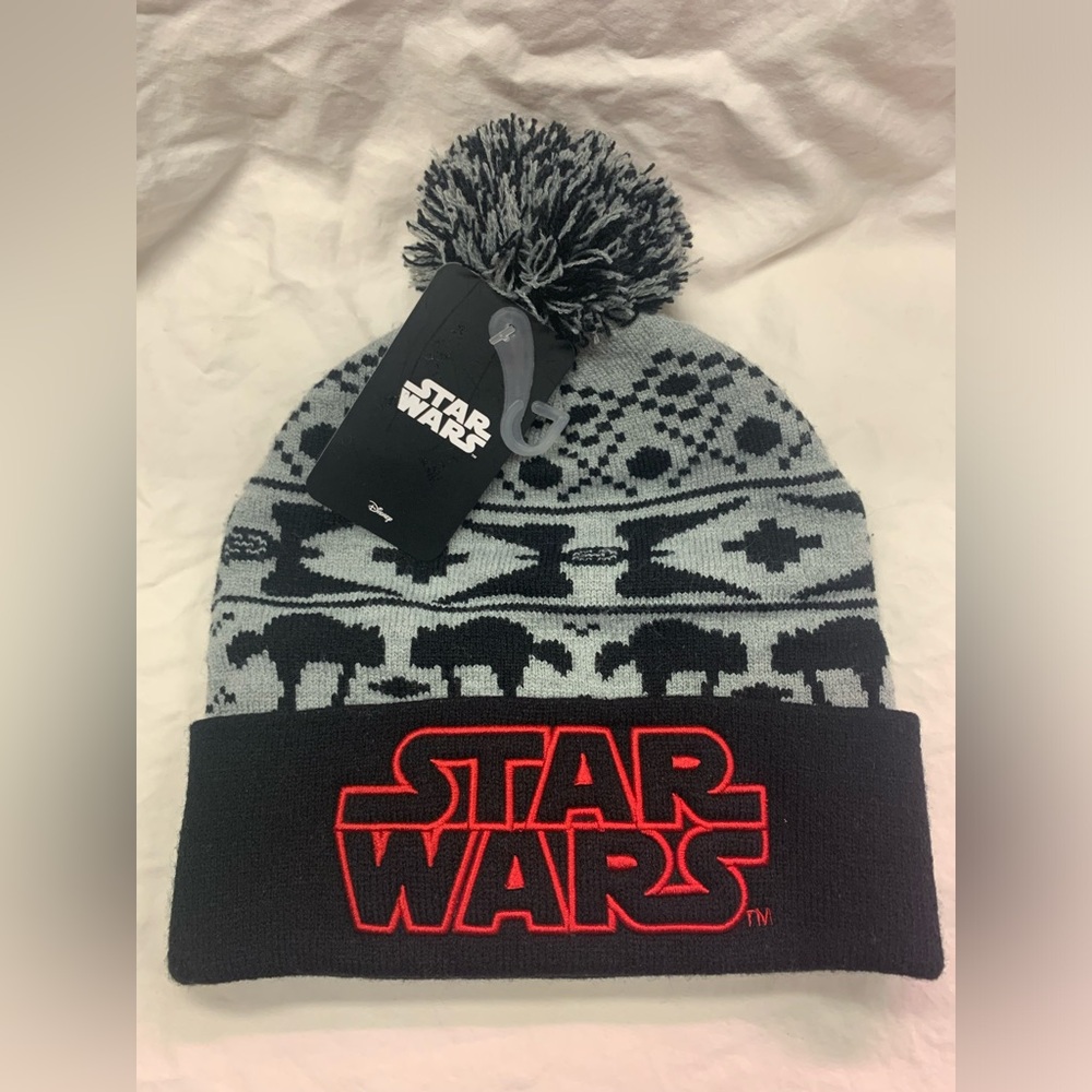 NWT Official Lucas Films Star Wars Toque / Hat